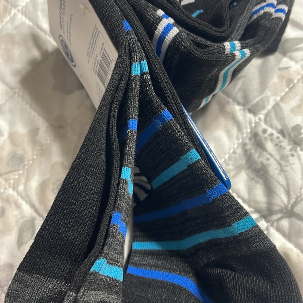 New men’s Life is Good low cut socks 6pk - Picture 4 of 5
